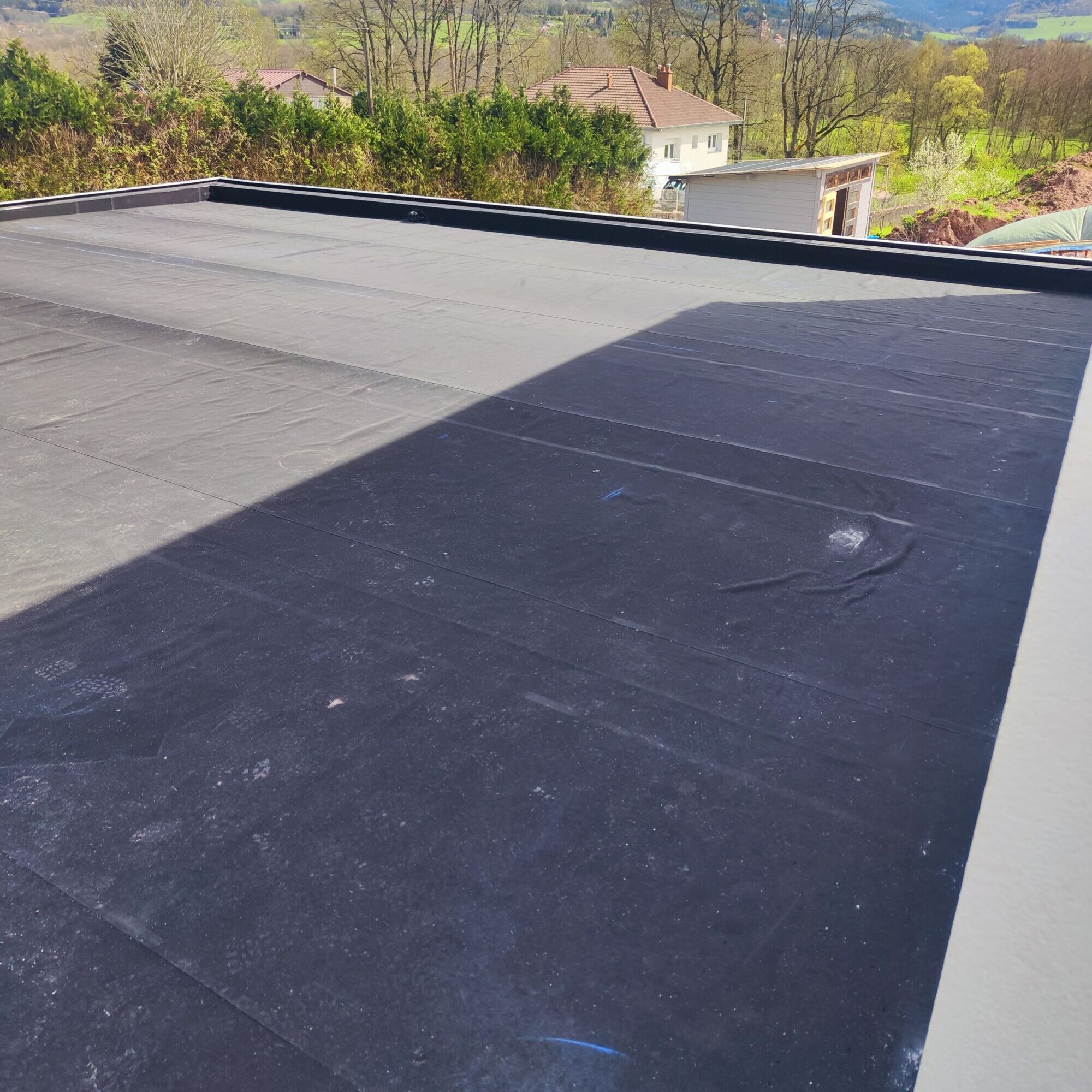 Comment choisir entre les différents types de membranes pour l’étanchéité d’un toit plat ? Sélestat