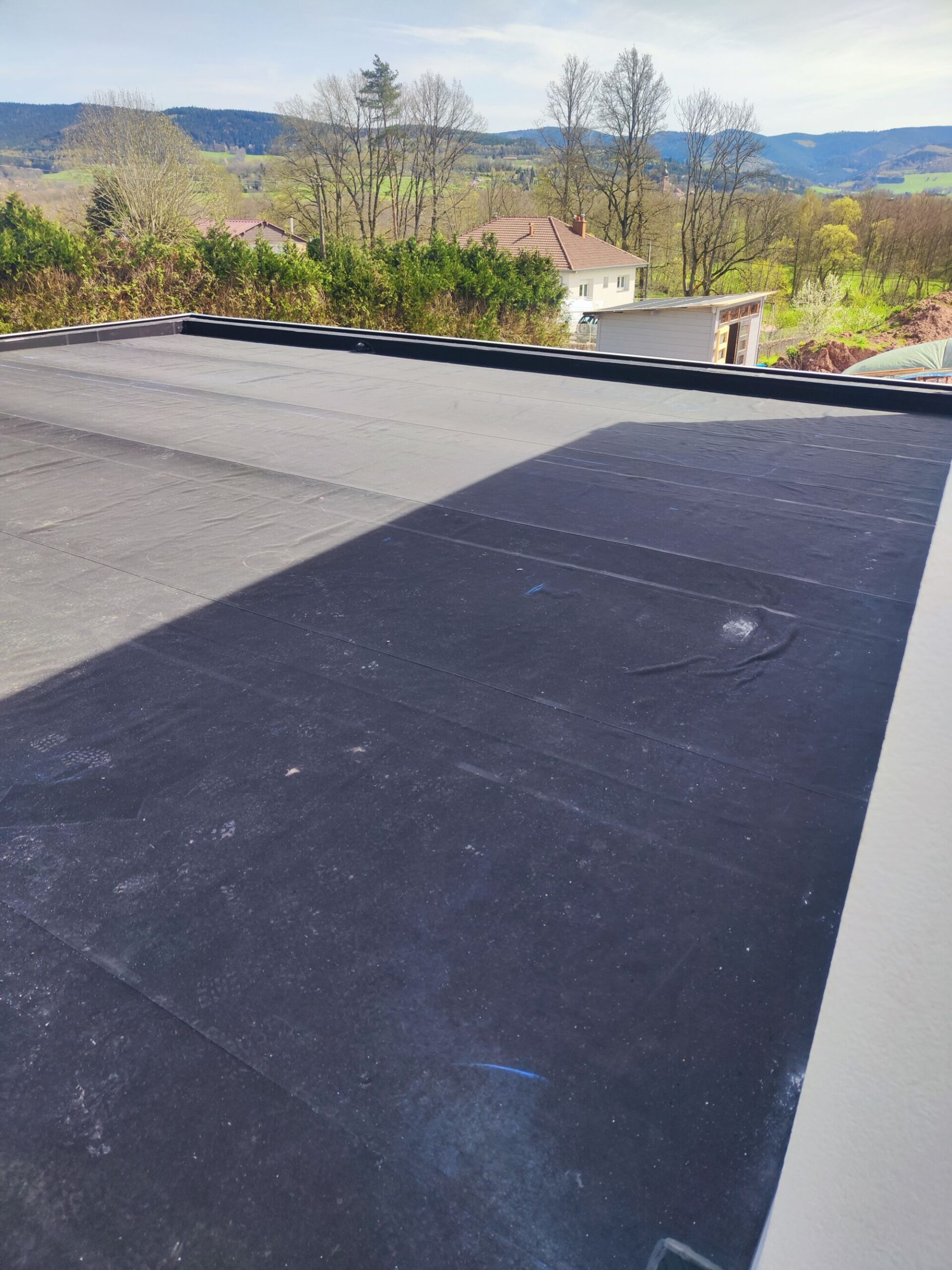 Comment choisir entre les différents types de membranes pour l’étanchéité d’un toit plat ? Sélestat